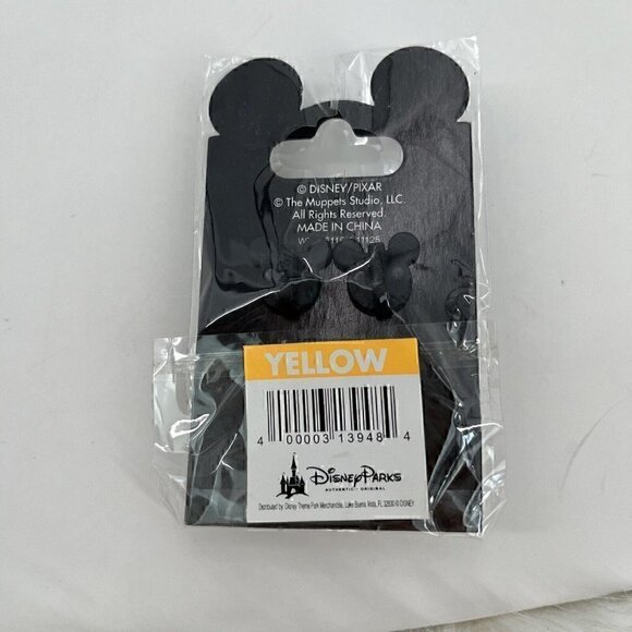 NEW DISNEY PARKS Vinylmation 3D Pin Cruise Life Boat Trading Pin - Picture 7 of 7